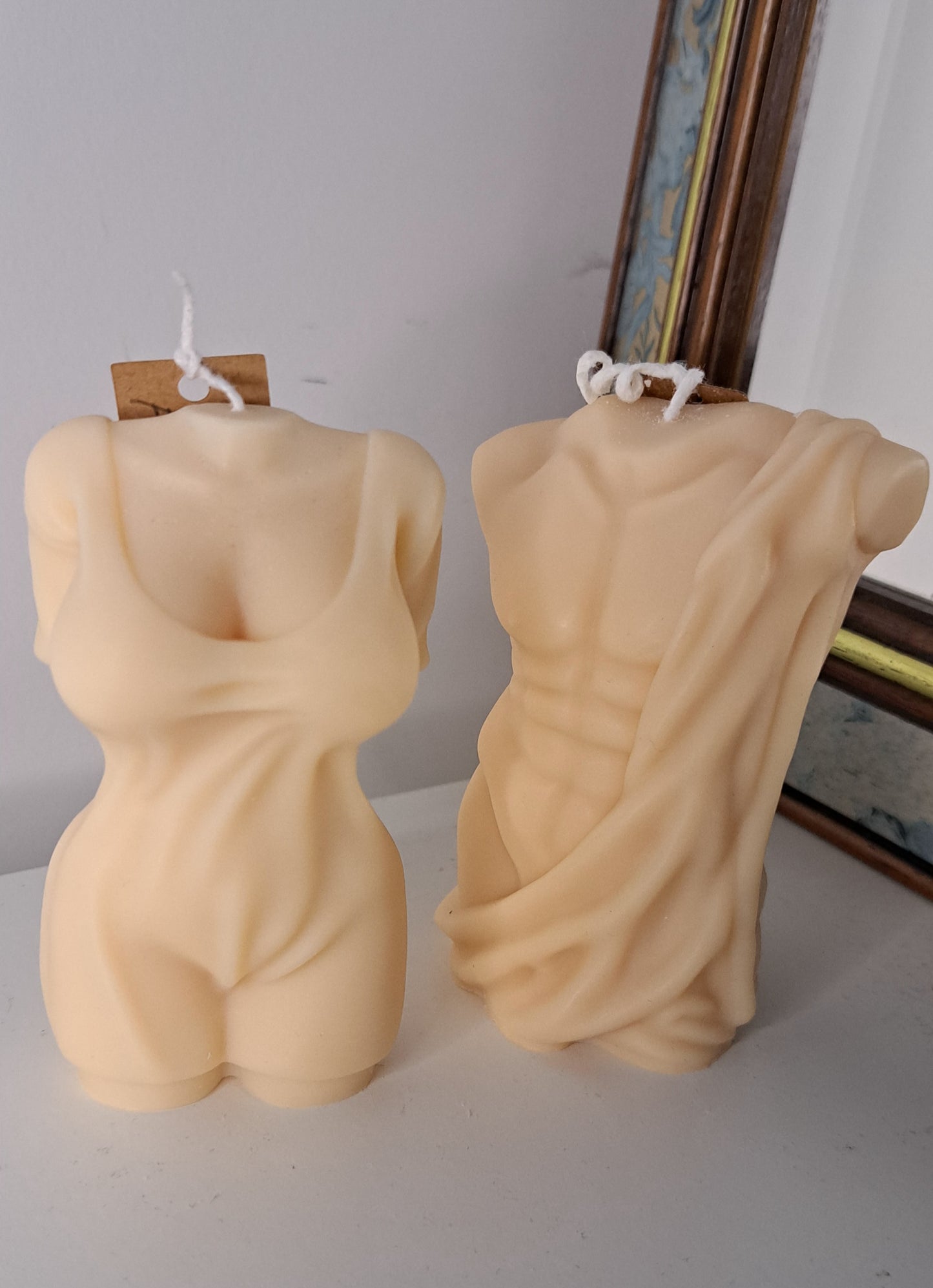 Bougie moulée en forme de corps humain "Femme" ou "Homme"