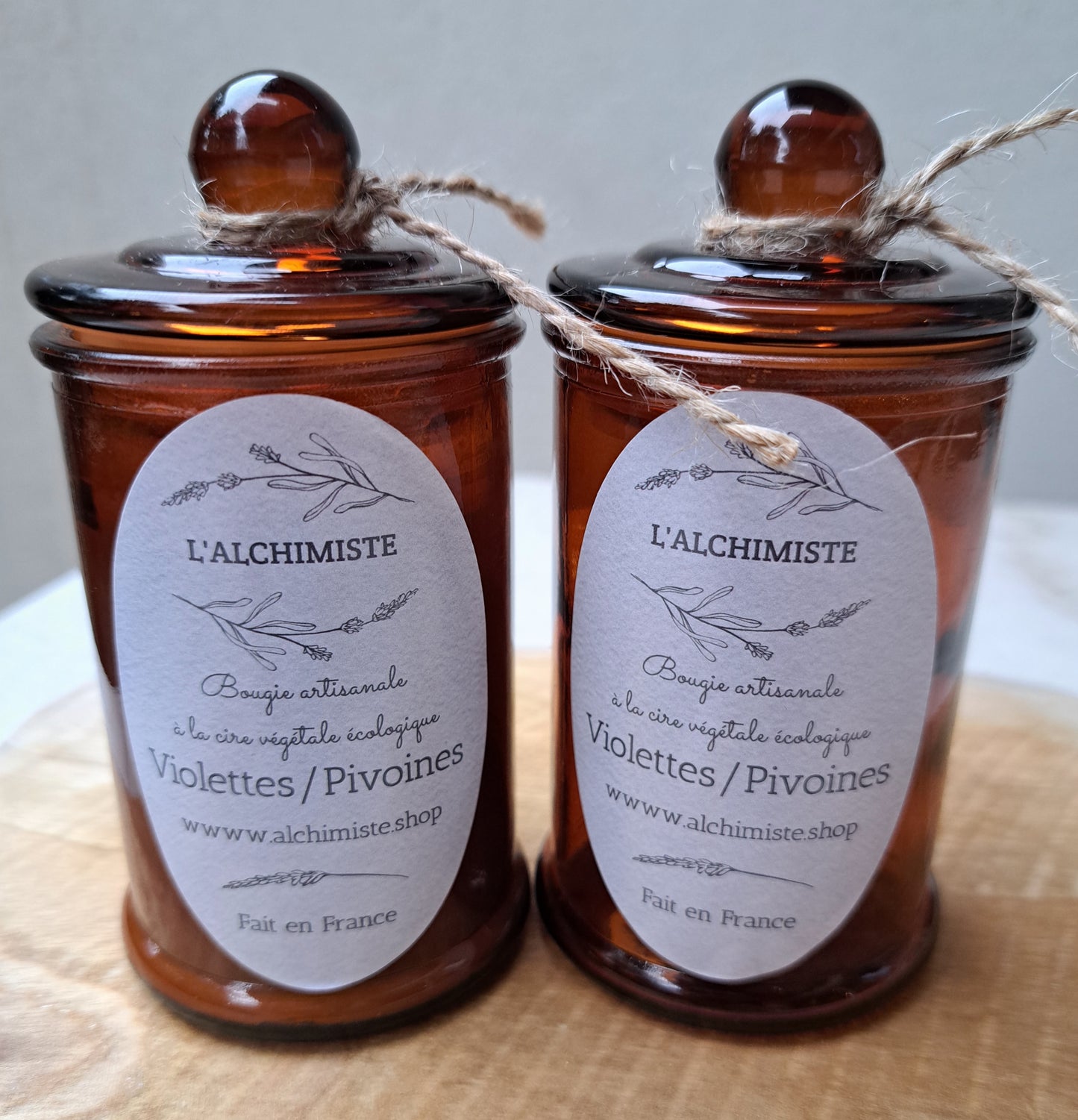 Bougie à la cire d'olive dans un contenant en verre style pharmacie, 200 ml