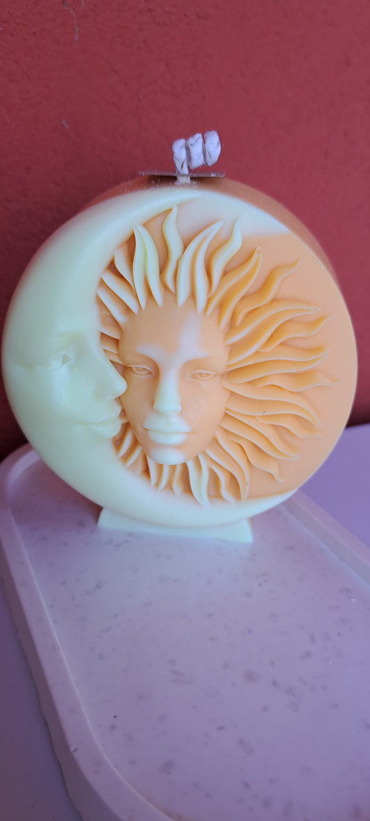 Bougie moulée Lune et Soleil